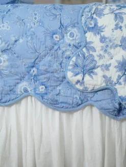 Augustine Quilt - Washed Blue
