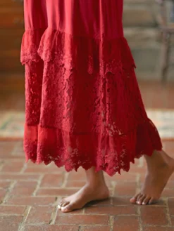 Camille Slip - Scarlet Red