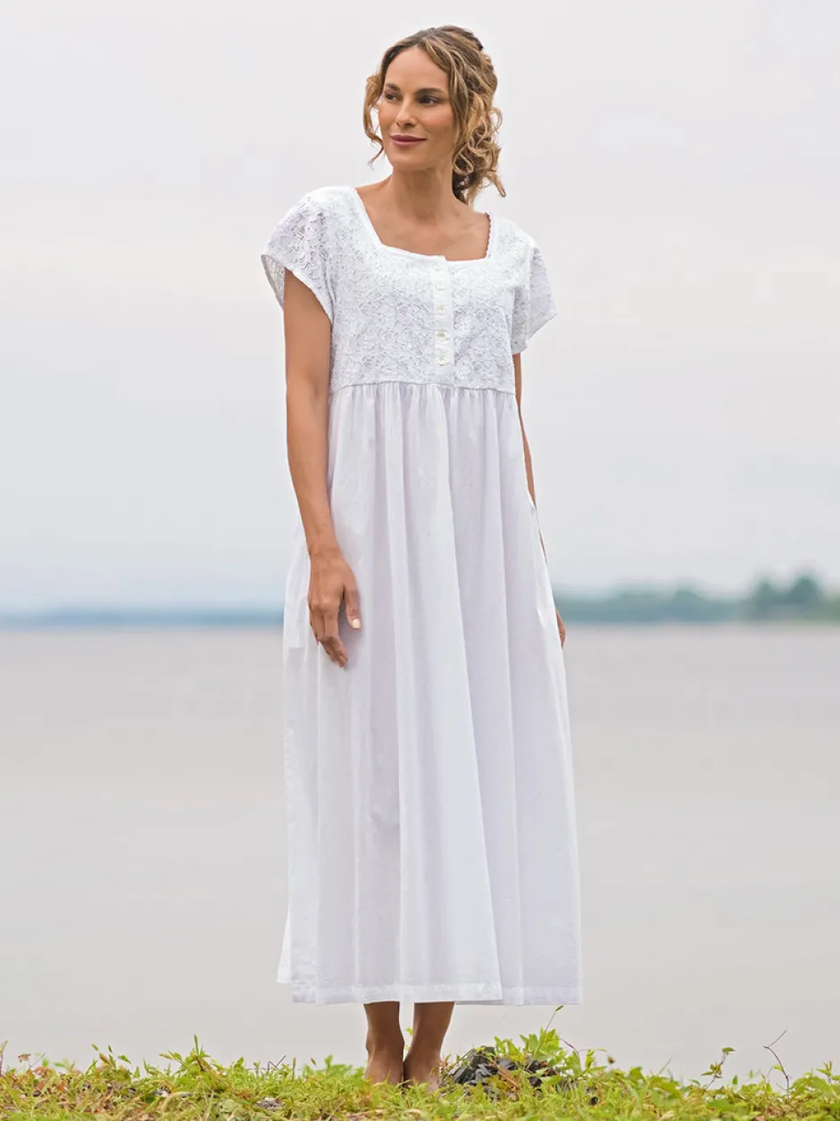 Chantilly Lace Nighty - White