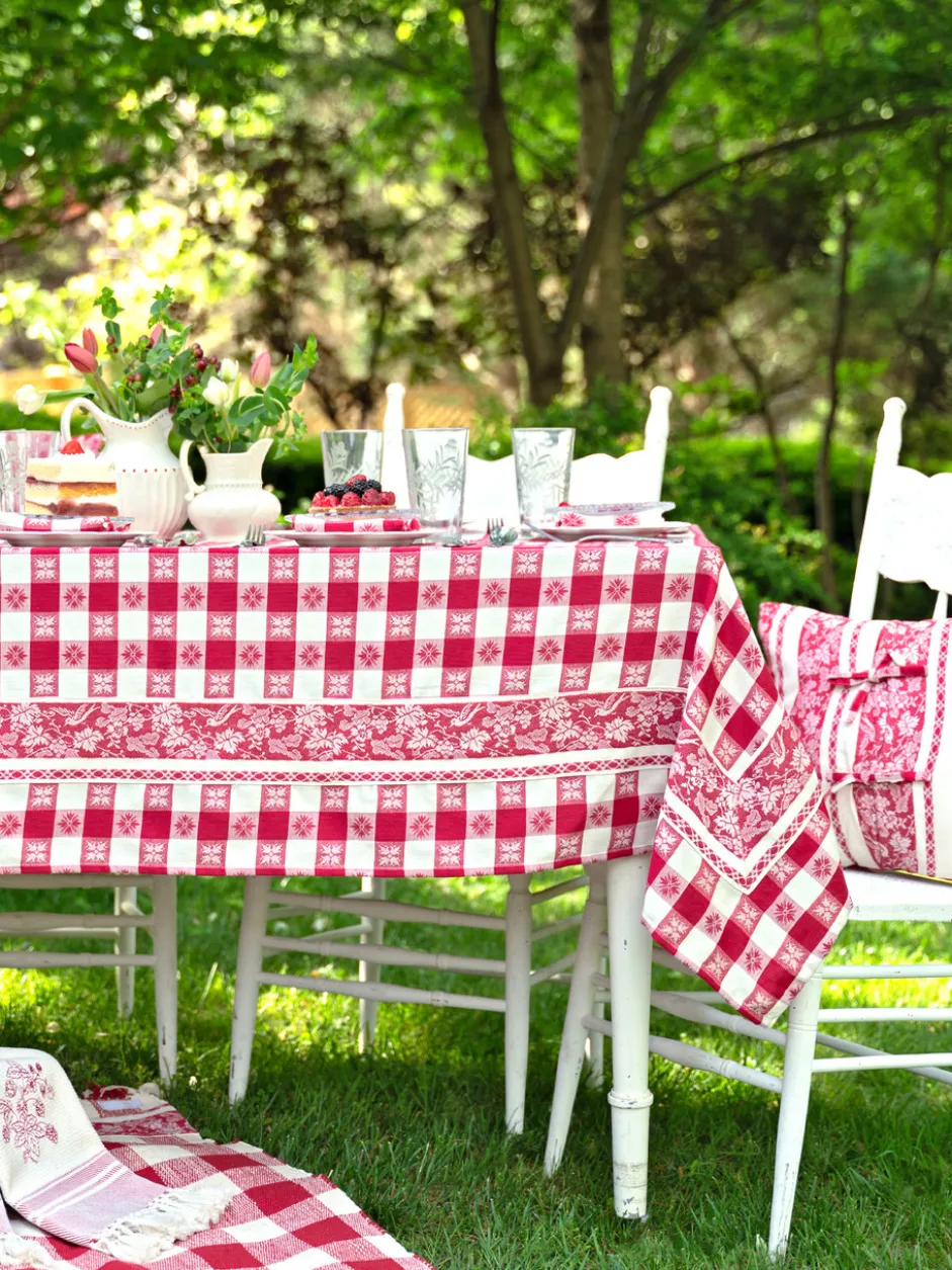Charm Jacquard Tablecloth - Red