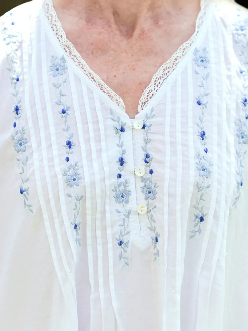 Cottage Scatter Nighty - white