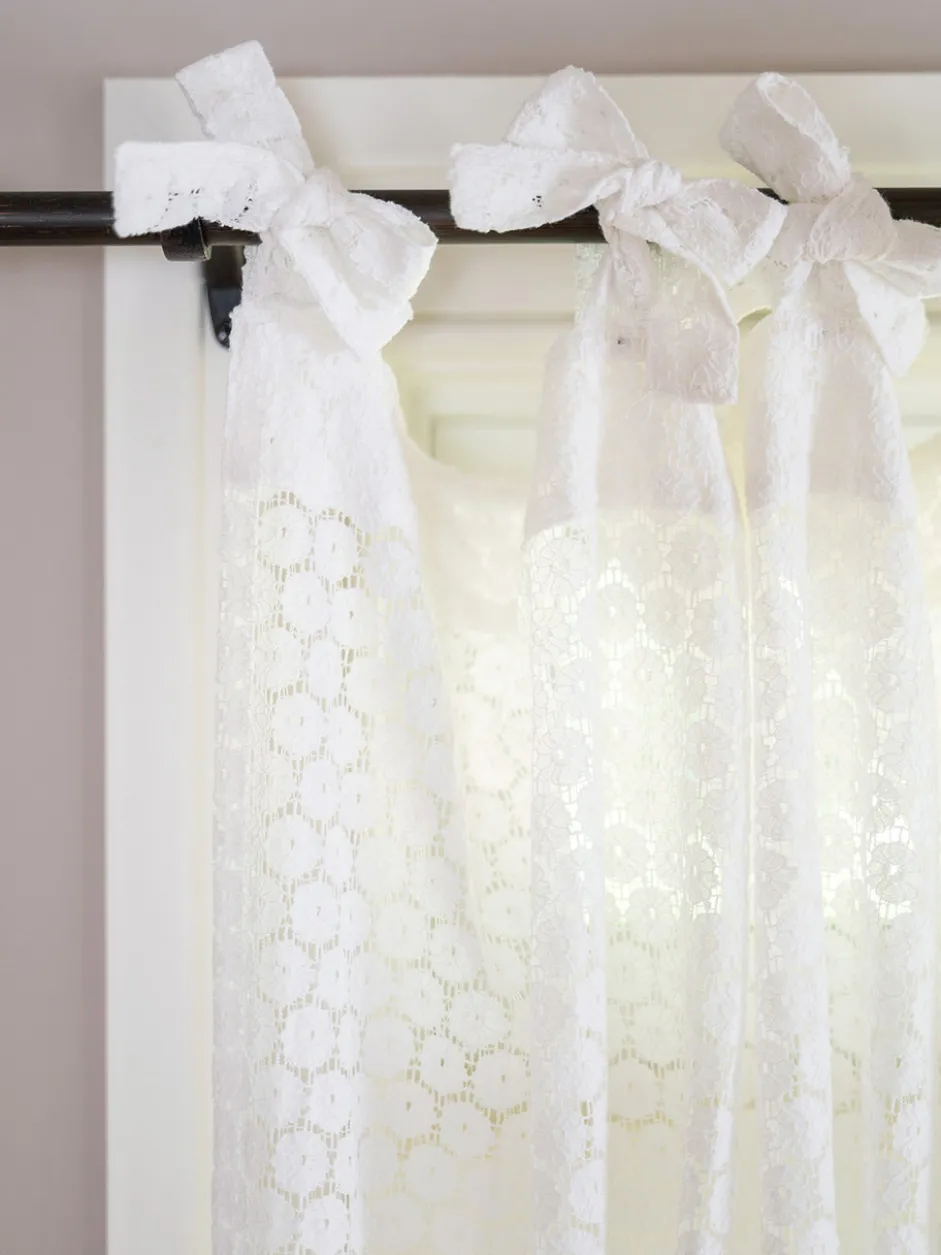 Daisy Lace Curtain