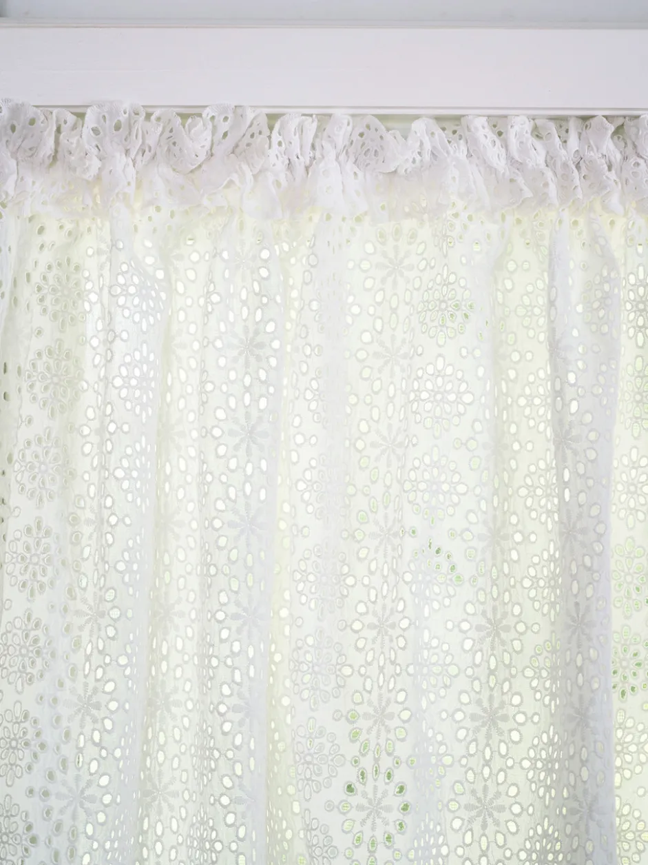 Emma Eyelet Valance