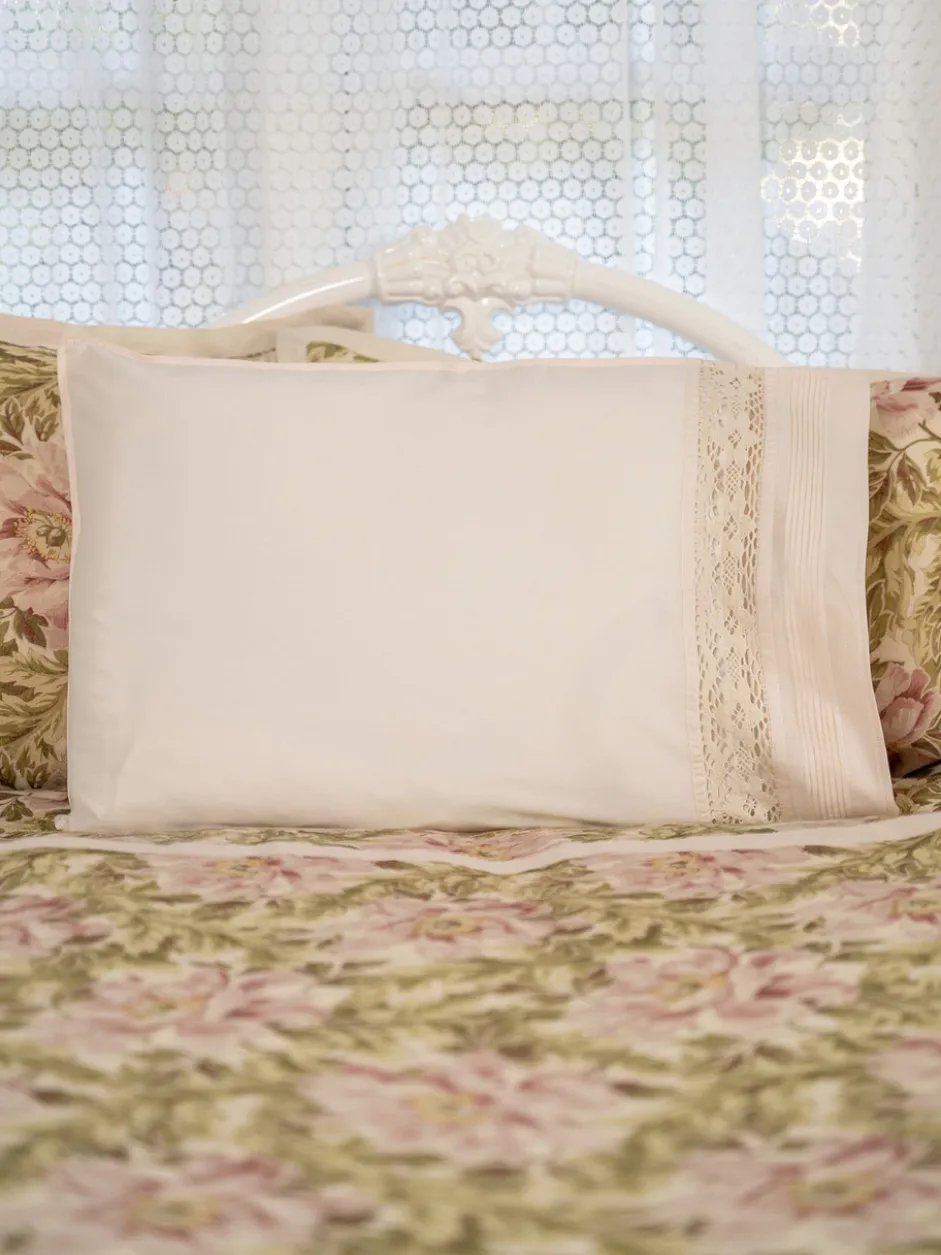 Evangeline Pillowcase Set of 2 - Ecru