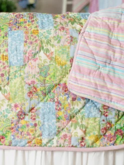 Garden Collage Patchwork Quilt - Pastel