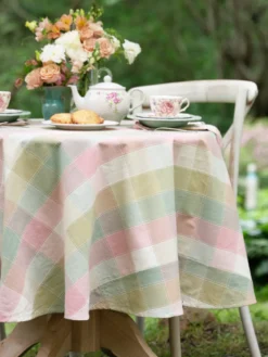 Georgia Plaid Round Cloth - Pink Sage