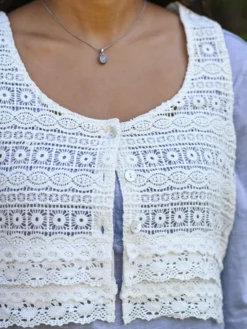 Hamlet Lace Vest - White