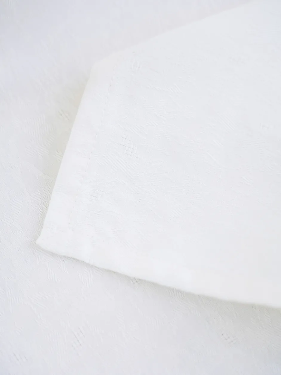 Lark Cotton Jacquard Napkin Set of 4 - White