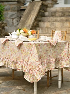 Penelope Ruffle Tablecloth - Ivory