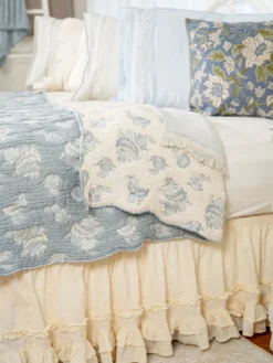Rebecca's Matelasse Blanket - Blue