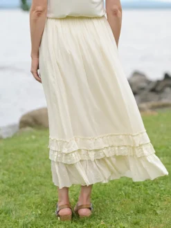 Romance Skirt - Ecru