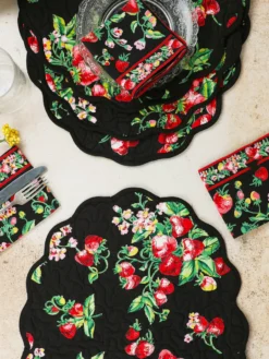 Strawberry Quilted Placemat Set of 4 - Black