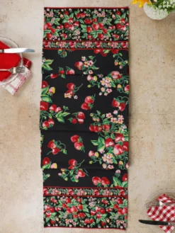 Strawberry Runner - Black