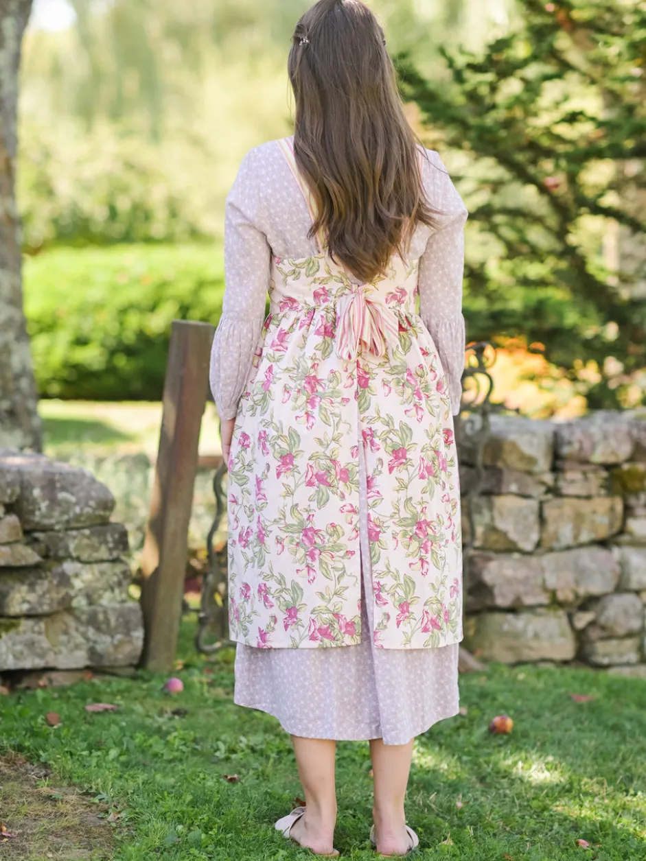 Sweet Pea Ruffle Farmhouse Apron - Rose